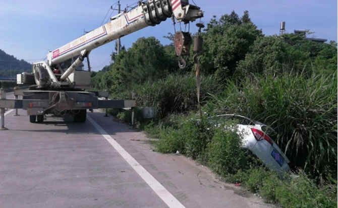 涵江区重载吊车救援
